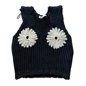 Zara Knit Floral Crochet V-Neck Cottage Prep Casual Shabby Chic Sleeveless Top